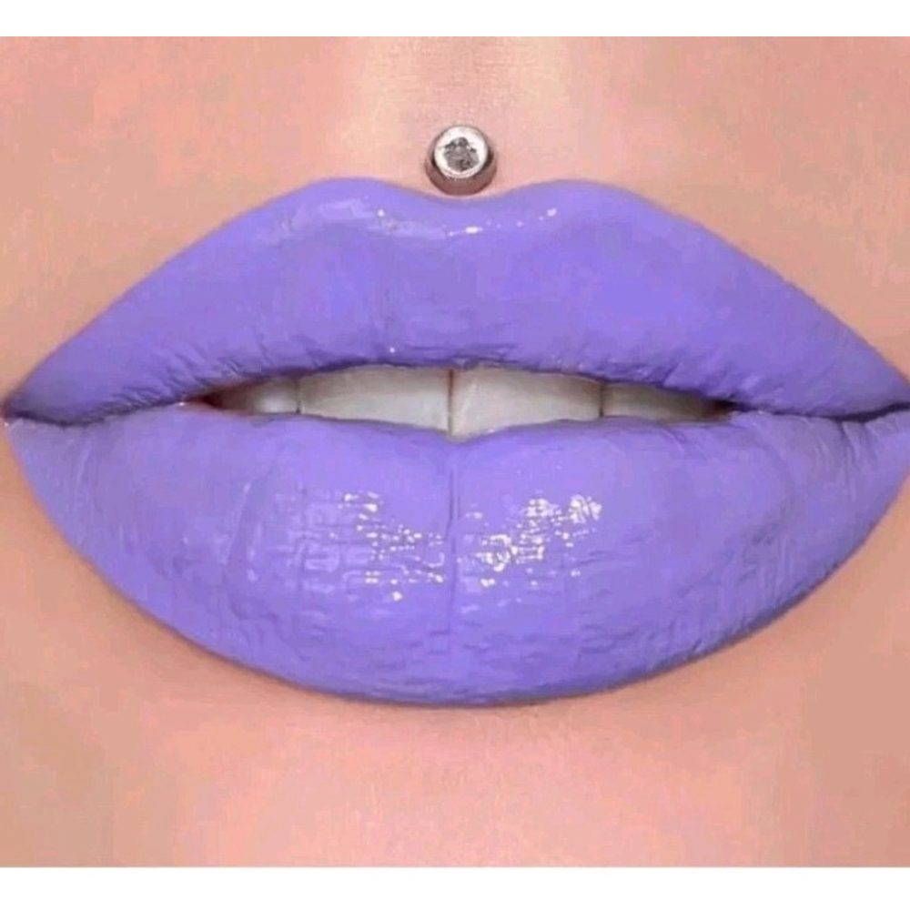 Jeffree Star FROSTING FOR DINNER Supreme Gloss Lip Gloss Full Size New (197)